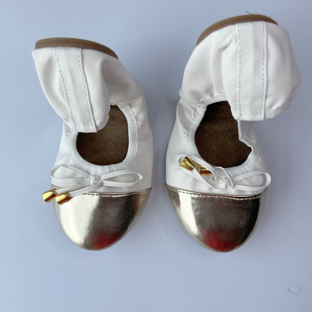 Talaria Flats Women Navy Blue, 
Premium White
Champagne